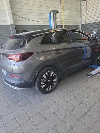 Photo Opel Grandland X Hybrid4 300 ch AWD BVA8 Ultimate