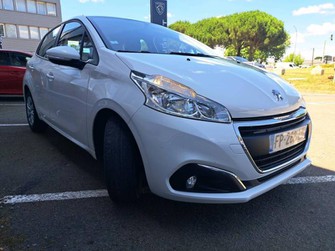 Photo Peugeot 208 affaire BLUEHDI 100 S&S BVM5 PREMIUM PACK