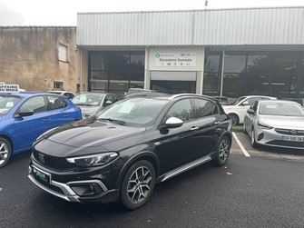 Photo Fiat Tipo II Cross 1.0 Firefly Turbo 100 ch S&amp;S Plus 5p