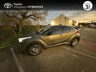 Photo Toyota C-HR 122h Distinctive 2WD E-CVT MY20