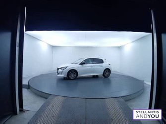 Photo Peugeot 208 PureTech 75 S&S BVM5 Style