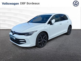 Photo Volkswagen Golf 8 FL EHYBRID 204 CH DSG6 STYLE
