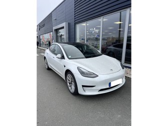 Photo Tesla Model 3 Standard Range Plus RWD