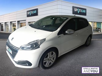 Photo Peugeot 208 PureTech 82ch S&S BVM5 Signature