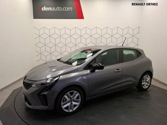 Photo Renault Clio E-Tech full hybrid 145 Evolution