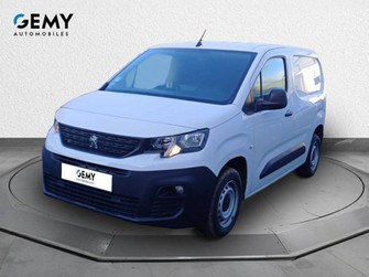 Photo Peugeot Partner FGN FOURGON STANDARD 650 KG BLUEHDI 75 BVM5 PREMIUM