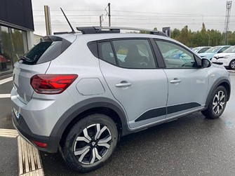 Photo Dacia Sandero III ECO-G 100 - 22 Stepway Confort