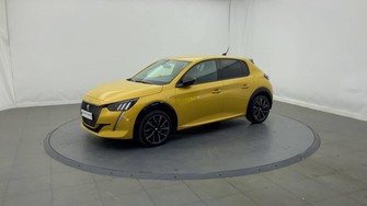 Photo Peugeot 208 BlueHDi 100 S&S BVM6 GT Pack