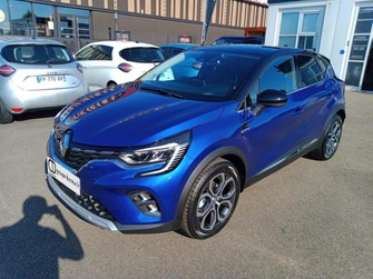 Photo Renault Captur mild hybrid 140 Techno fast track