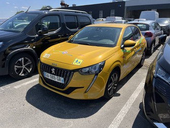 Photo Peugeot 208 BlueHDi 100 S&S BVM6 Allure