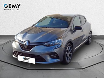Photo Renault Clio E-Tech full hybrid 145 Evolution