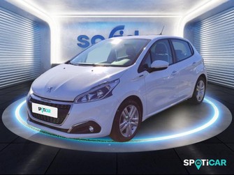 Photo Peugeot 208 1.2 PureTech 82ch E6.c Signature 5p