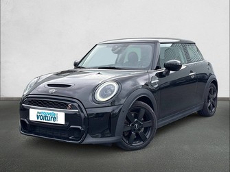 Photo Mini Mini HATCH 3 PORTES F56 LCI II Hatch 3 Portes Cooper S 178 ch