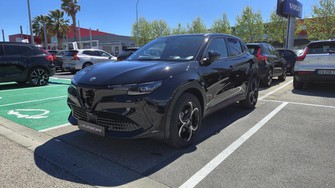 Photo Alfa-Romeo Junior 1.2 Ibrida 136 ch eDCT6 Speciale