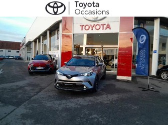 Photo Toyota C-HR 122h Distinctive 2WD E-CVT RC18