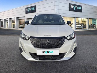 Photo Peugeot 2008 PureTech 130 S&S EAT8 GT