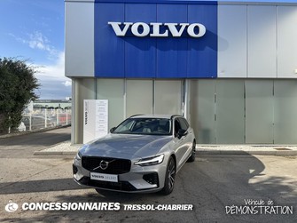 Photo Volvo V60 T6 AWD Hybride Rechargeable 253 ch + 145 Geartronic 8 Plus Style Dark
