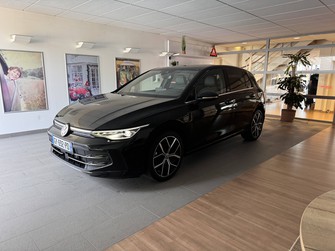 Photo Volkswagen Golf Golf 1.5 eHybrid 204 DSG6