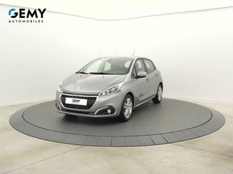 Photo Peugeot 208 PureTech 82ch S&S BVM5 Signature