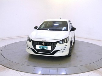 Photo Peugeot 208 PureTech 130 S&amp;S EAT8 - GT Pack