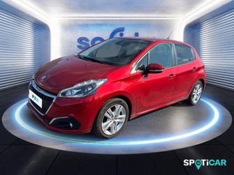Photo Peugeot 208 1.2 PureTech 82ch E6.c Signature 5p