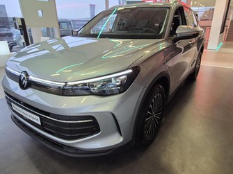Photo Volkswagen Tiguan 1.5 eHybrid 204ch VW Edition DSG6