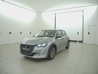 Photo Peugeot 208 BUSINESS ELECTRIQUE 50 kWh 136ch - Active