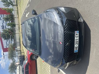 Photo DS 7 Crossback Hybride Rechargeable E-Tense 300 EAT8 4x4 Performance Line +