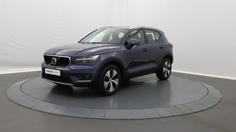 Photo Volvo XC40 BUSINESS T2 129 ch Momentum