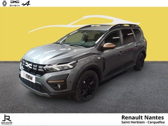 Photo Dacia Jogger 1.6 hybrid 140ch Extreme 7 places -24