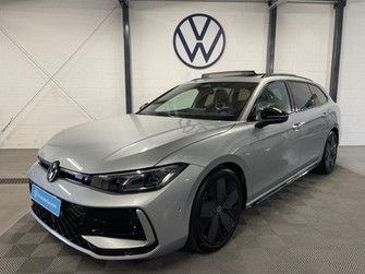 Photo Volkswagen Passat SW 1.5 eTSI 150ch R-Line DSG7