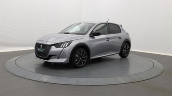 Photo Peugeot 208 PureTech 130 S&S EAT8 GT Pack