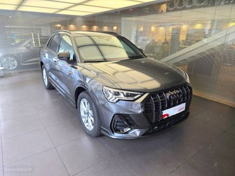 Photo Audi Q3 VP 35 TFSI 150 ch S tronic 7 S line