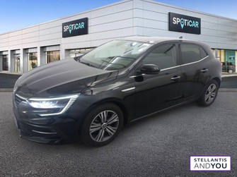 Photo Renault Megane IV Berline TCe 140 FAP - 21N Intens