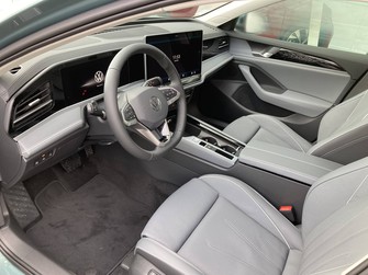 Photo Volkswagen Passat Passat 1.5 eTSI OPF 150 DSG7