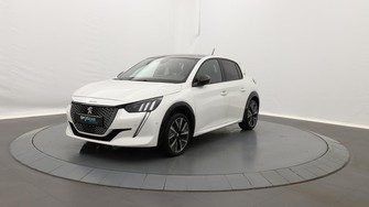 Photo Peugeot 208 ELECTRIQUE 50 kWh 136ch GT