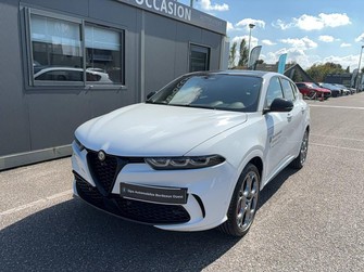 Photo Alfa-Romeo Tonale 1.3 Hybride Rechargeable PHEV 280ch AT6 e-Q4 Tributo Italiano 5p