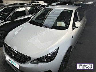 Photo Peugeot 308 PureTech 130ch S&S BVM6 Road Trip
