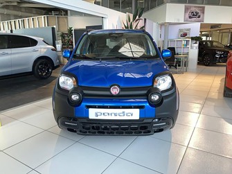 Photo Fiat Panda III 1.0 70 ch Hybride BSG S/S Pandina 5p