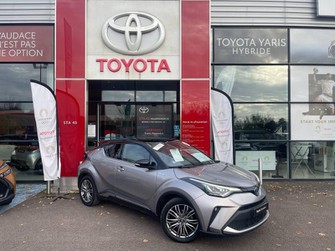 Photo Toyota C-HR 184h Distinctive 2WD E-CVT MY22