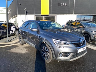 Photo Renault Arkana TCe 140 EDC - 22 Evolution