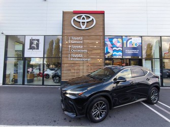Photo Lexus  + 4WD Luxe
