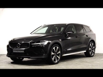 Photo Volvo V60 Cross Country B4 AWD 197ch Pro Geartronic