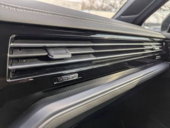Photo Volkswagen Touareg Touareg 3.0 TSI eHybrid 462 ch Tiptronic 8 4Motion