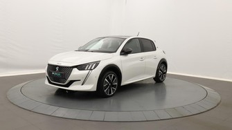 Photo Peugeot 208 ELECTRIQUE 50 kWh 136ch GT
