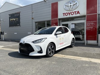 Photo Toyota Yaris 116h Design 5p MC24