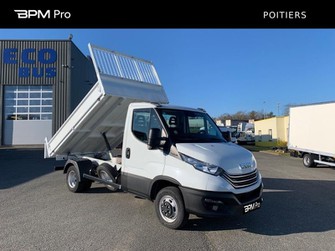 Photo Iveco  CCb Daily 35C16 / moteur 3L / empt 3450 / benne simple 3.30m / 2022 / 38896 kms / 32400HT