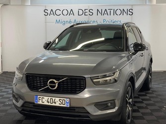 Photo Volvo XC40 D4 AWD AdBlue 190 ch Geartronic 8 R-Design