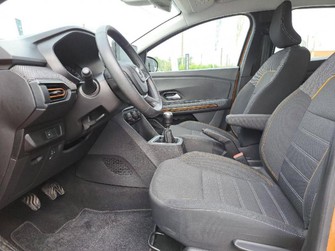 Photo Dacia Sandero III ECO-G 100 - 22 Stepway Confort