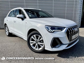 Photo Audi Q3 35 TFSI 150 ch S tronic 7 S line